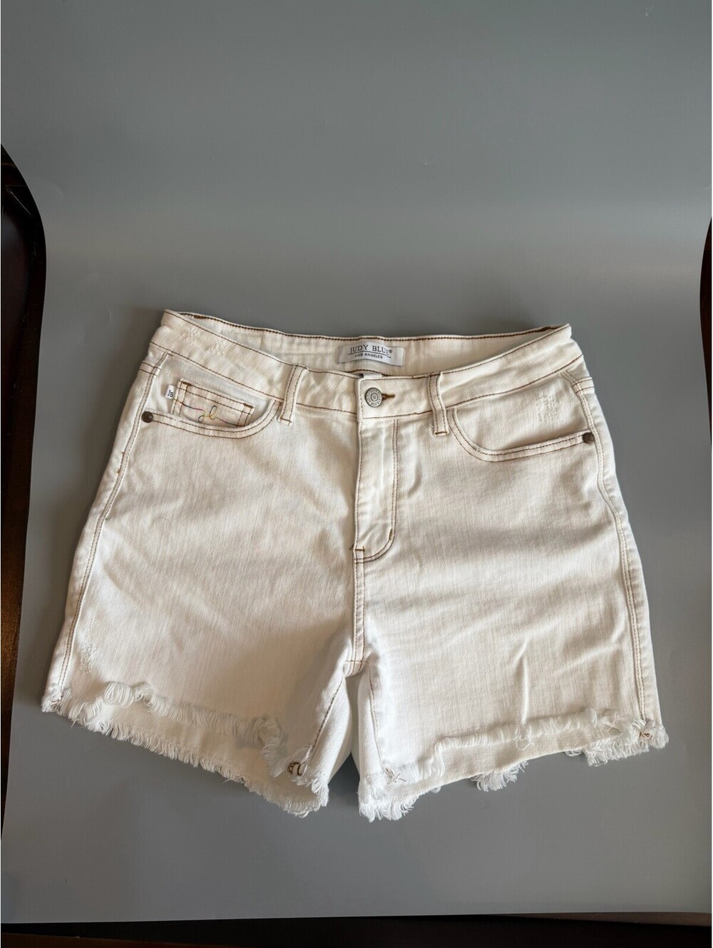 Judy Blue Women's White Denim Raw Hem Shorts Style JB150209 Large Stretch Casual